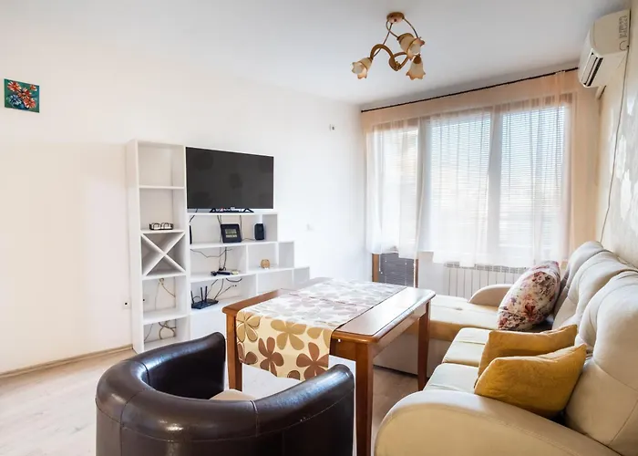 дунав アパート ルセ